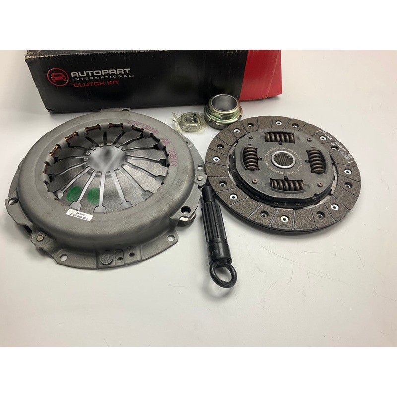Autopart International MU70162-1A Clutch Kit 14T 8-1/2'' Dia 1994-1998 Saab 900