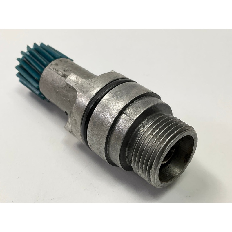 USED OEM 18 Tooth Blue Speedometer Pinion Speed Sender For 1979-83 Datsun 280zx