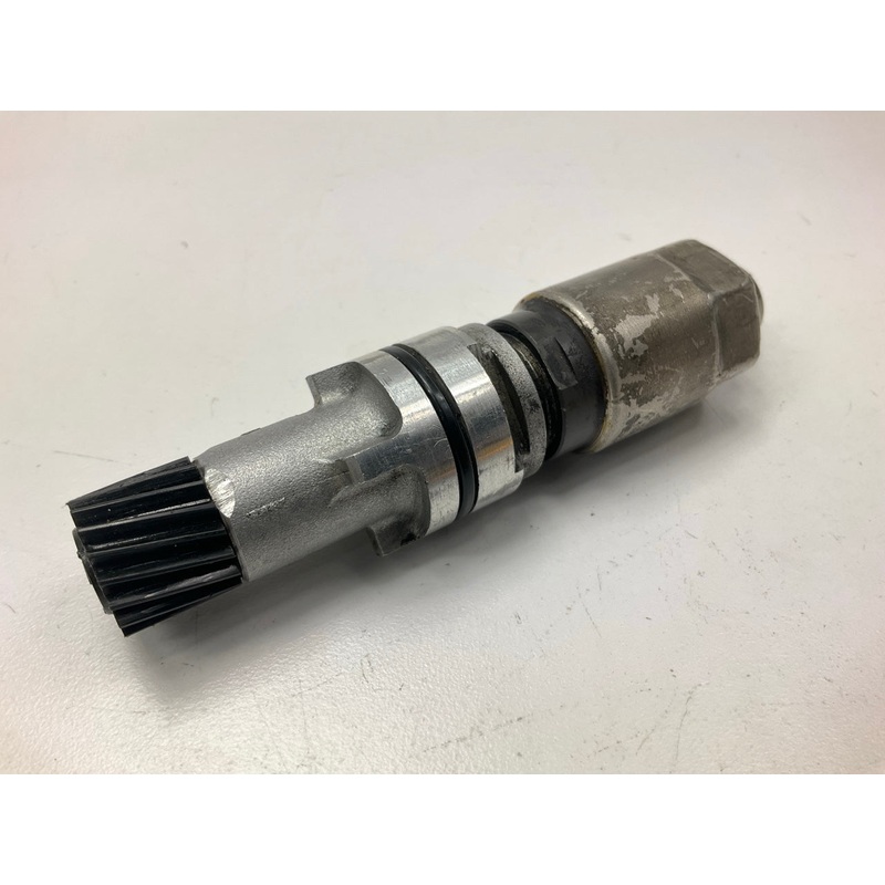 USED - Speedometer Pinion And Housing, 18 TEETH, OEM For Datsun 280zx 3.70
