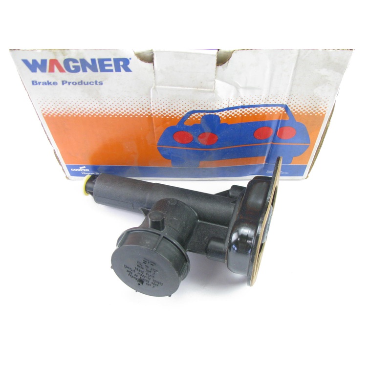 Wagner F126860 Clutch Master Cylinder For 1989 GMC P2500 1989-1991 P3500
