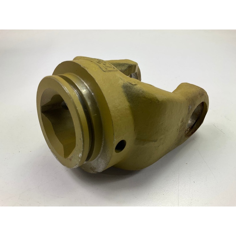 Weasler 300-6745  AB7N Yoke W/ 45mm Trilobe 1-25/32'' Bore & Roll Pin Connection