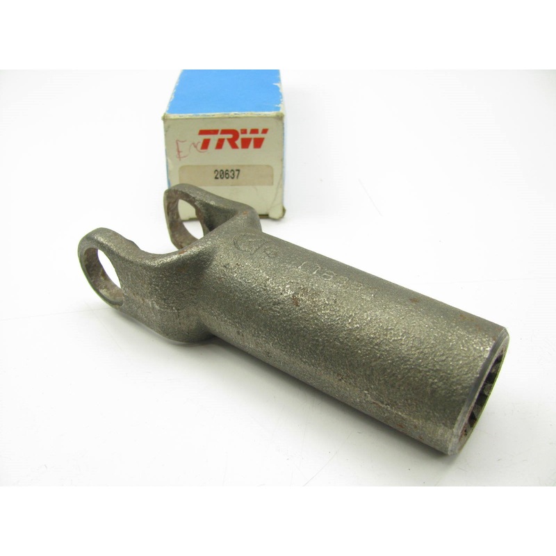 TRW 20637 PTO End Yoke 1000 Series 1.125''x10 Spline 5.500'' Centerline To End