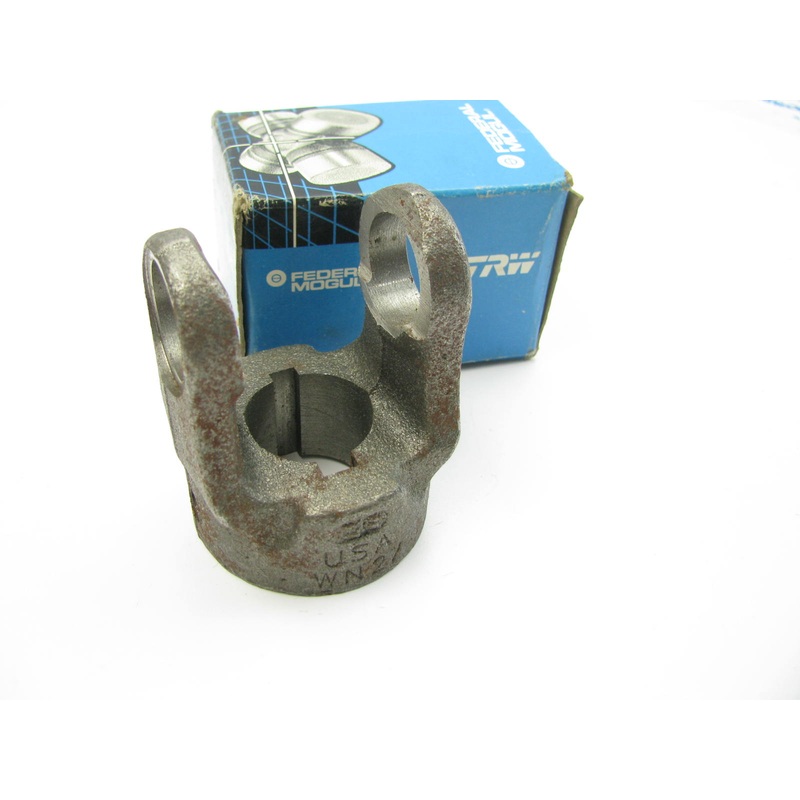 TRW 21012 PTO End Yoke N1000 Series 1-1/8'' Bore 2-1/2'' Long Double Key 1/4'' 5/16