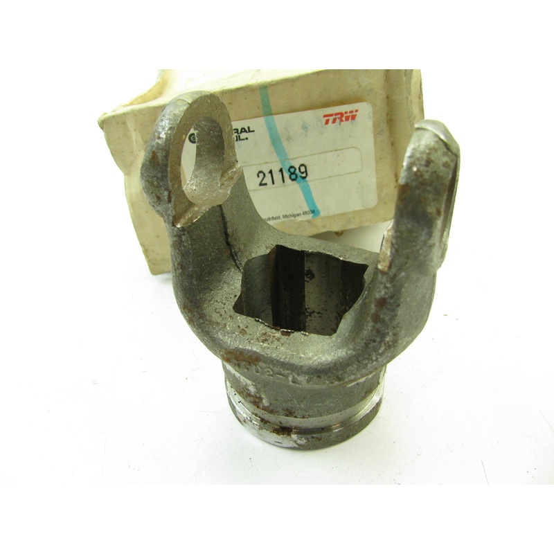 TRW 21189 PTO Tube Weld End Yoke 1800 Series For 1-1/4'' X 1-3/8'' Tube 3-3/8 Long