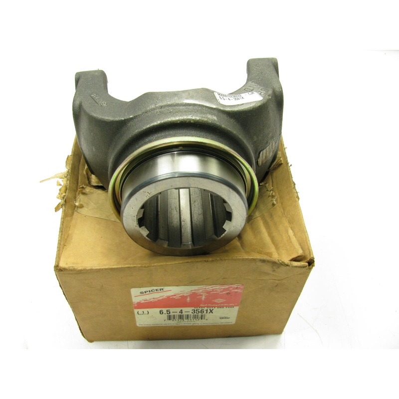 Spicer 6-5-4-3561X Splined Bore End Yoke 1810 Series 2.750''x10 Spline 3.750 Hub