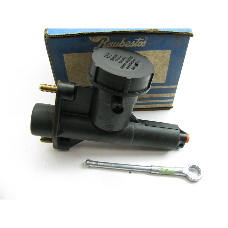 Raybestos CMA39892 Manual Transmission Clutch Master Cylinder