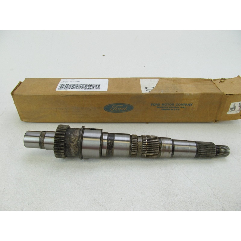OEM Ford BW4405 Transfer  Rear Output Shaft F57Z7061A F57Z-7061-A