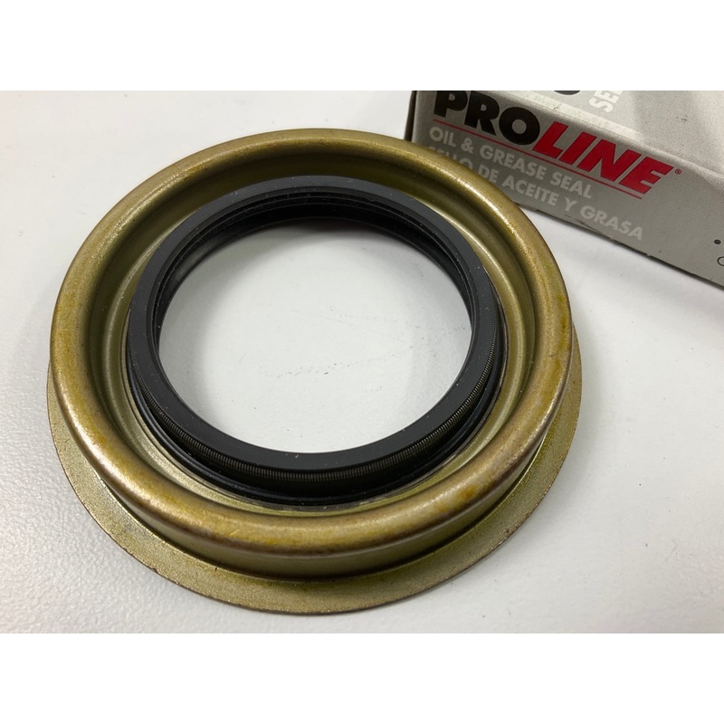 Proline 16901 Automatic Transmission Output Shaft Seal, Front