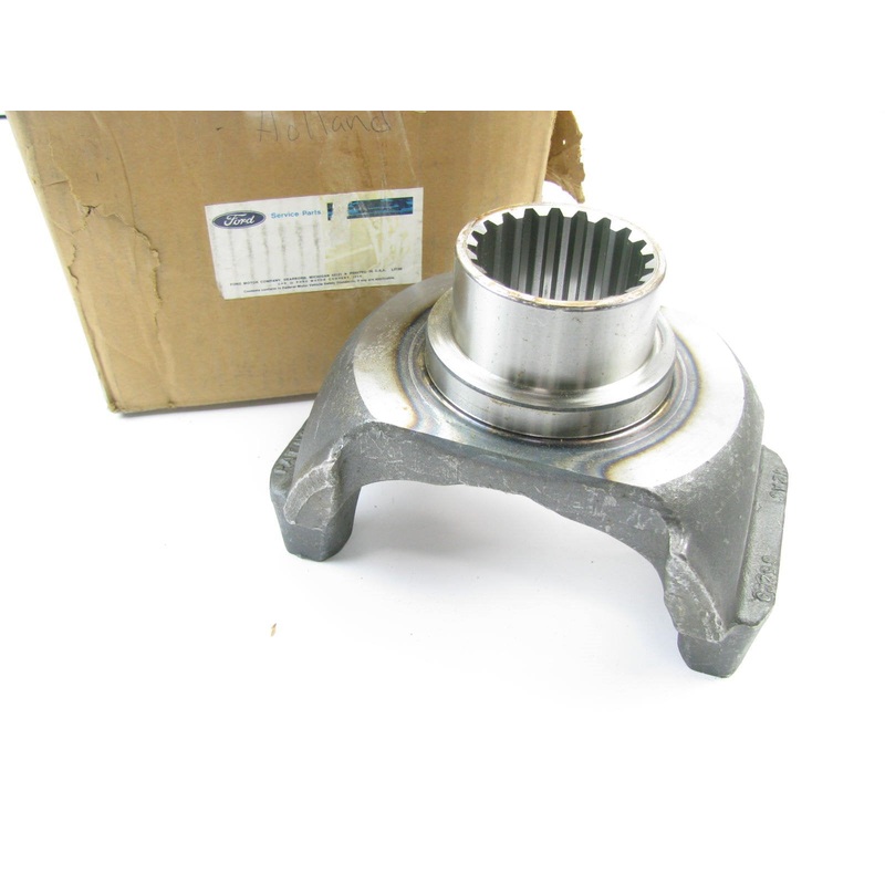 NOS OEM 1988-up Ford Truck E8HZ-7089-F Flange