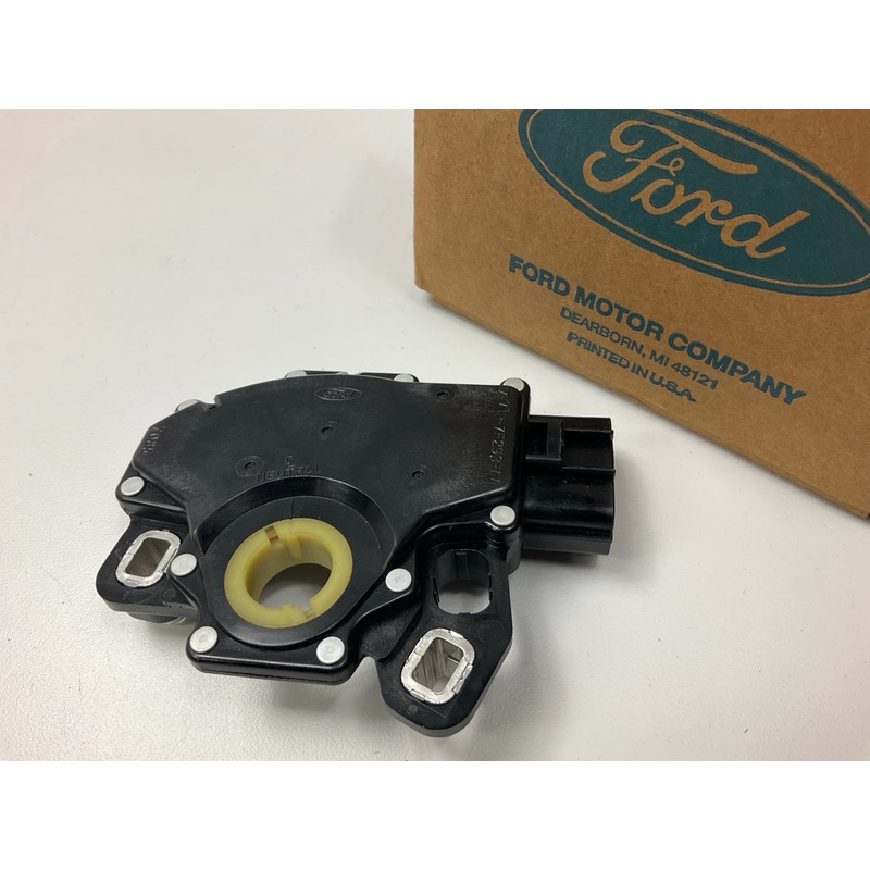 NOS - OEM Ford F7TZ-7A247-AA Neutral Safety Switch