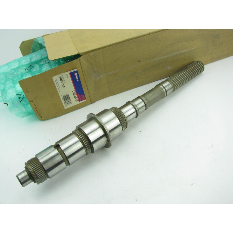NOS OEM GM 5-speed GETRAG Manual Transmission Mainshaft 1991-1993 C1500 C2500