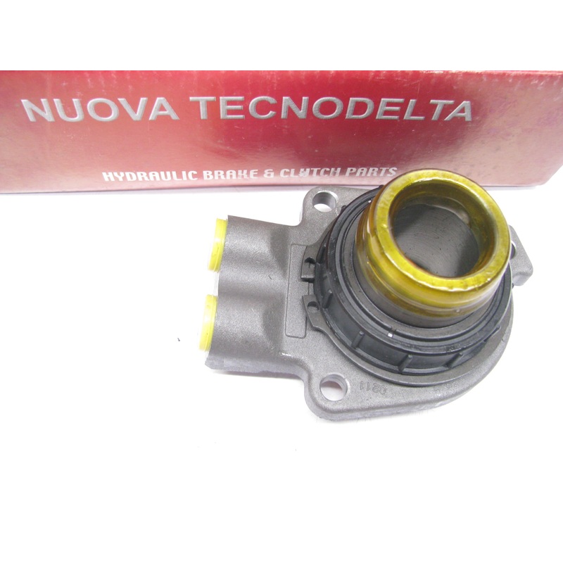 Nuova 31378 Clutch Slave Cylinder - 1986-1990 Saab 9000