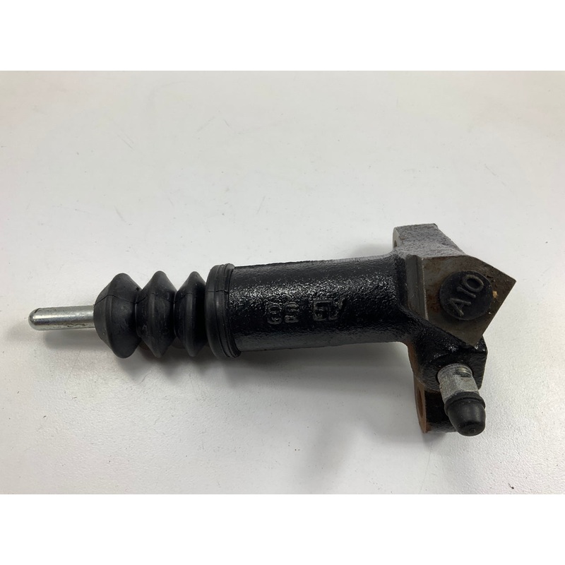 NEW UNBOXED EW155162 Clutch Slave Cylinder - 1990-1993 Mitsubishi Mighty Max