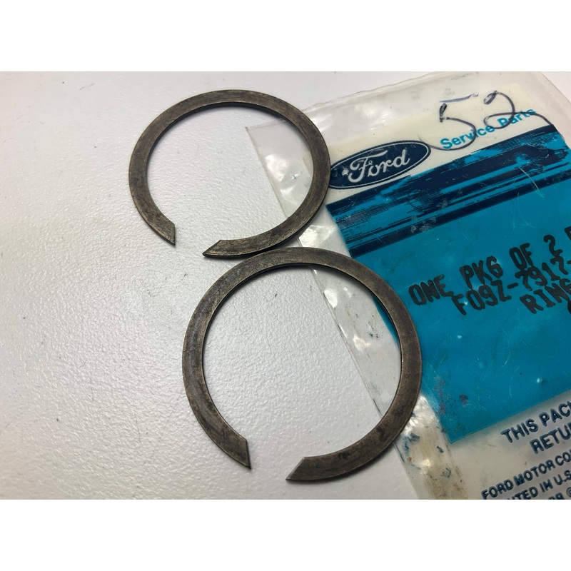 (2) NEW Ford F09Z-7917-D Input Shaft Retaining Ring 1990-1995 Aerostar Dana 28