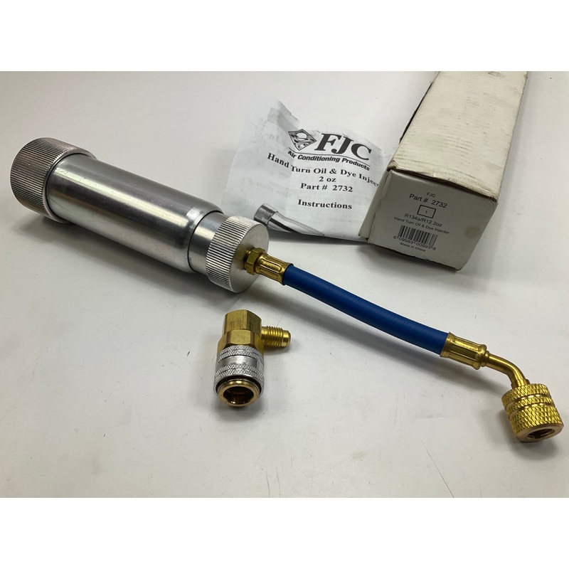 FJC 2732 Automotive A/C Refrigerant Hand Turn Oil & Dye Injector, 2 Oz