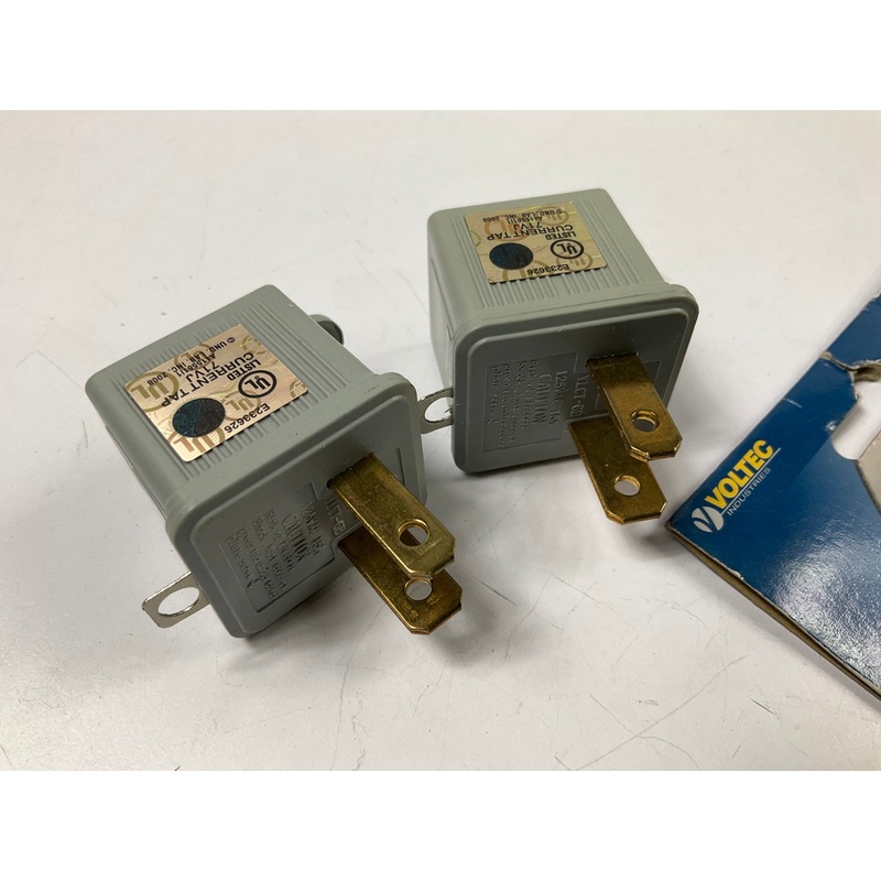 Voltec 04-00328 Grounded Adapter 3-Prong To 2-Prong Outlet Converter - 2 / PACK