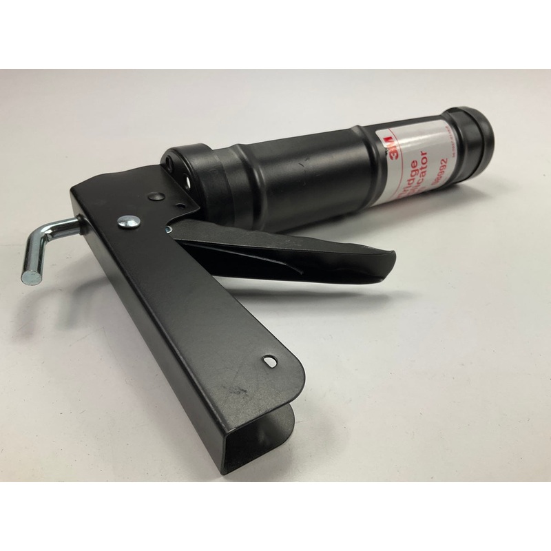 3M 08992 Applicator Gun For 1/10 Gallon Seam Sealer & Adhesive Cartridges