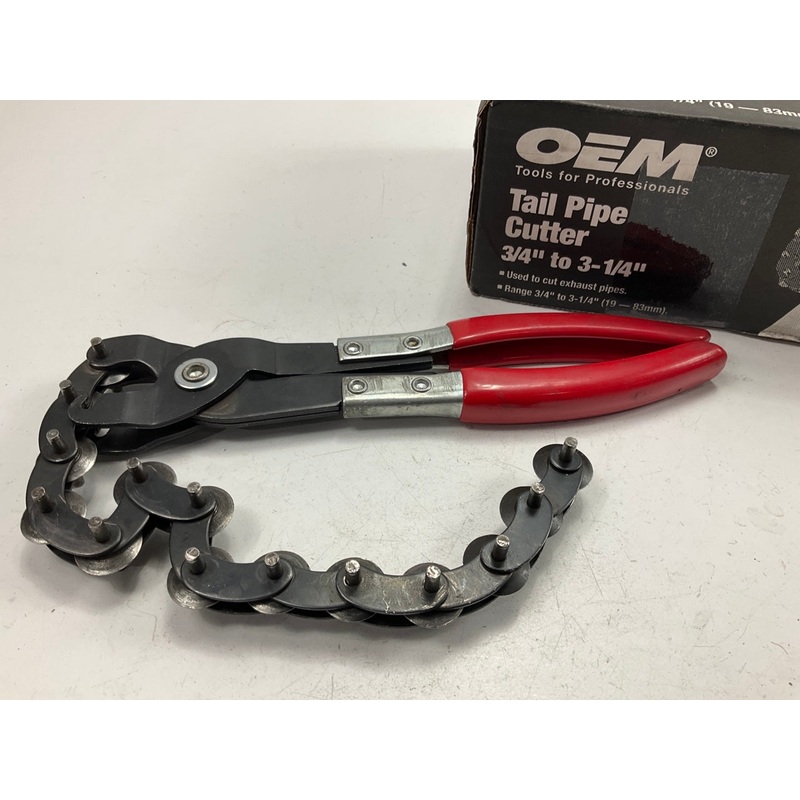USED #8 - OEM Tools 27045 3/4'' To 3-1/4'' Exhaust Tail Pipe Cutter