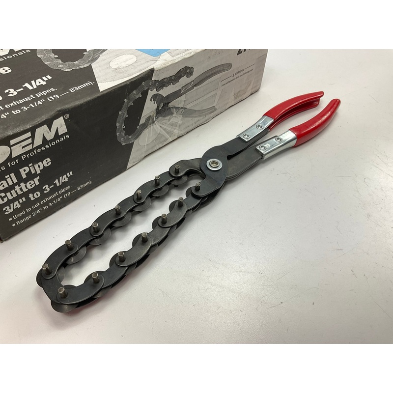 USED #9 - OEM Tools 27045 3/4'' To 3-1/4'' Exhaust Tail Pipe Cutter