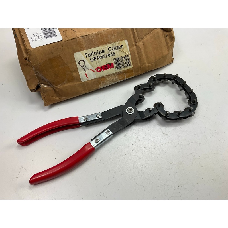 USED #10 - OEM Tools 27045 3/4'' To 3-1/4'' Exhaust Tail Pipe Cutter
