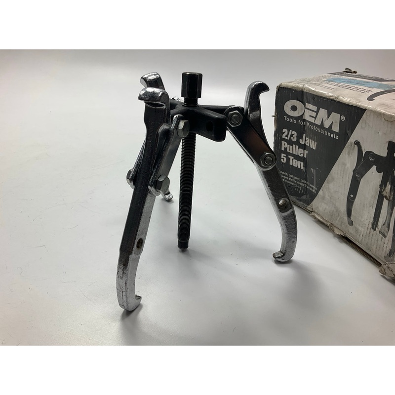 USED #12 - OEM Tools 27078 5 Ton 2/3 Jaw Gear Removal Puller Tool