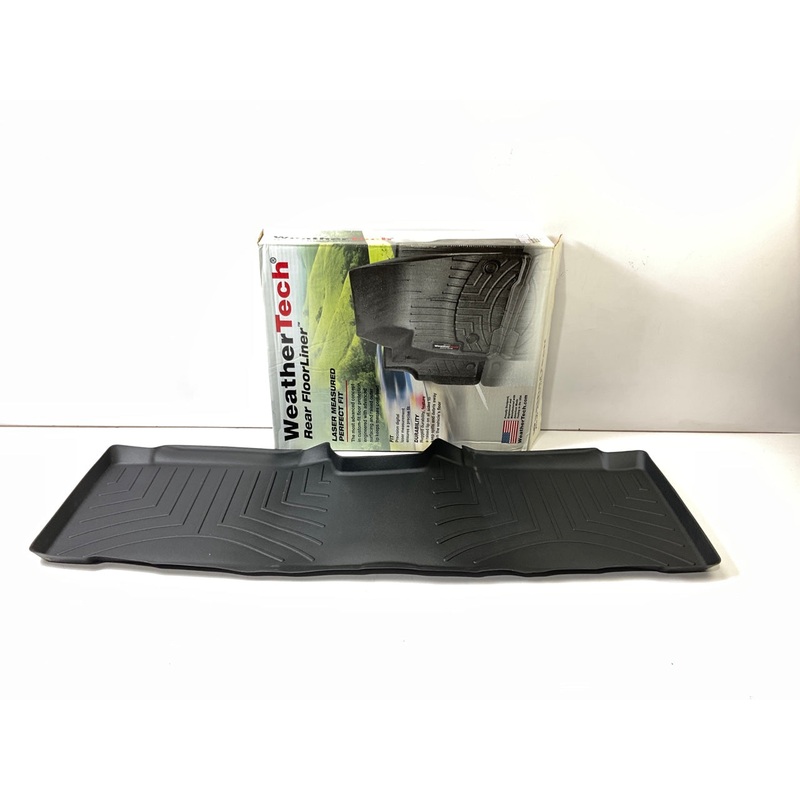 DIRECT FIT 4411762 Rear Second Row Floor Liner Mat 18-23 Equinox, 18-22 Terrain
