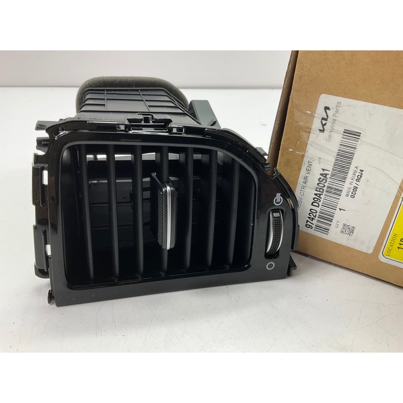 Center Right Passengers A/C Air Vent OEM For 2020-22 Kia Sportage 97420D9AB0SA1
