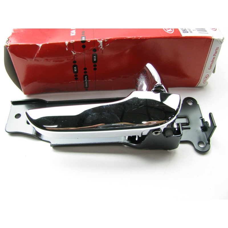 CHROME Front Right Interior Door Handle OEM For 2002-05 Kia Sedona 0K53B58330BT
