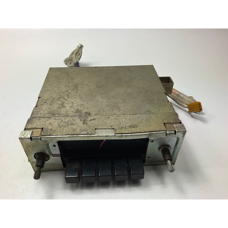 CORE ONLY, AS IS, Original Hitachi Radio TM-1081-ZB OEM For 1970 Datsun 240z