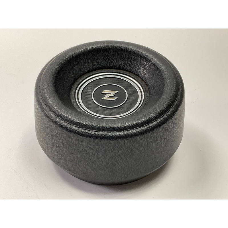 USED, EXCELLENT Cond. Steering Wheel Horn Pad Button OEM For 1977-78 Datsun 280z