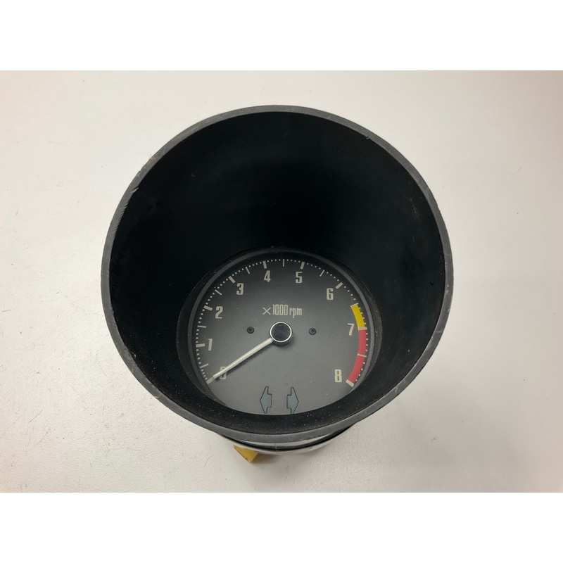 USED #647 - 4-wire Tachometer Gauge OEM For 1970-1973 Datsun 240z