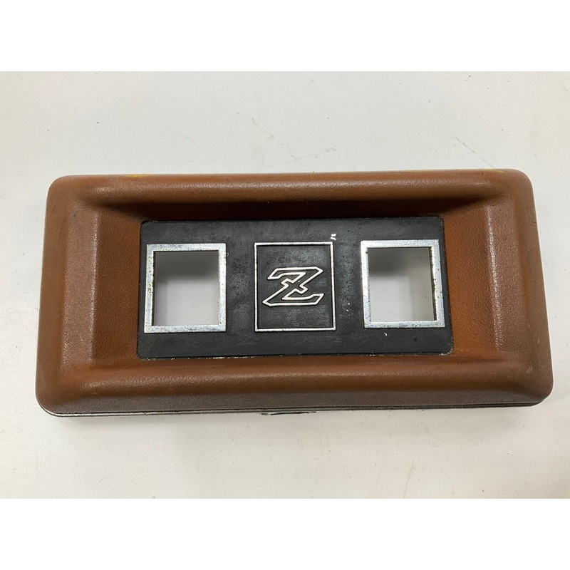 USED #71 Left Power Window Switch Bezel Trim Cover Brown For 79-83 Datsun 280zx