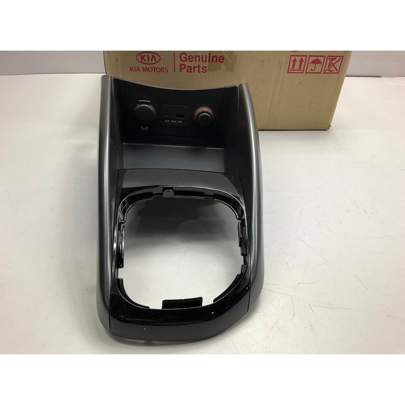 Upper Center Console Shifter Hole Bezel Cover OEM For 10-13 Forte 846031M093DAJ