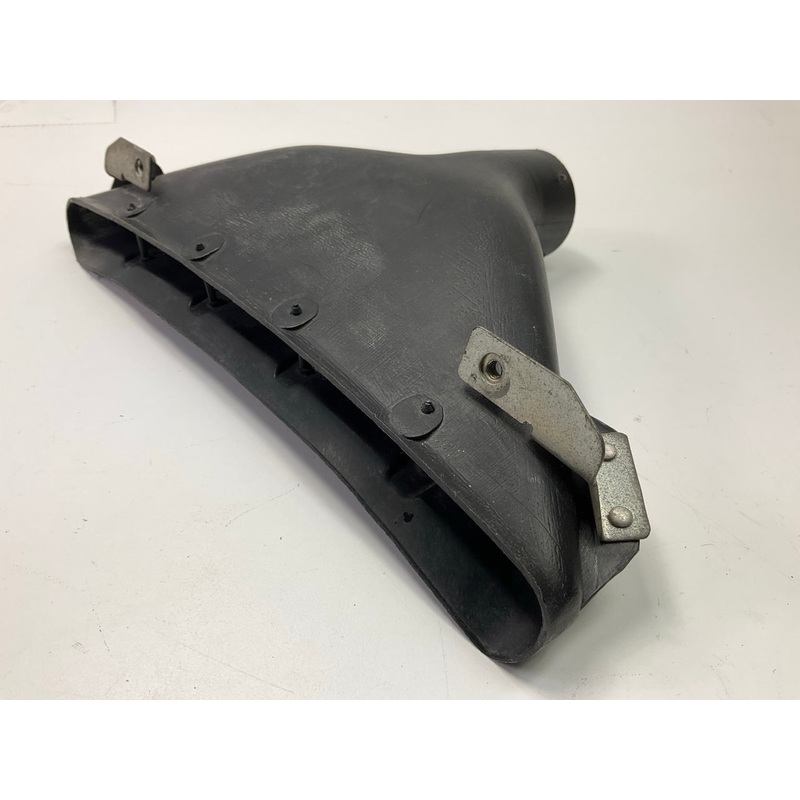 USED #194 Left Drivers Side Dash Defrost Air Vent OEM For 1970-1973 Datsun 240z