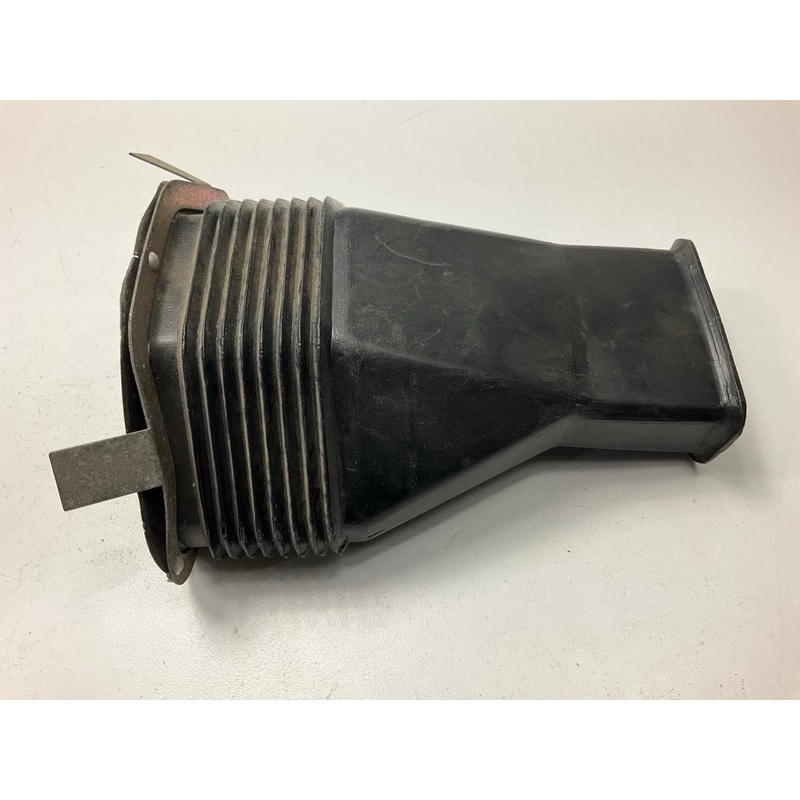 USED # 690 - Center Heater Dash Air Vent OEM For 1970-1973 Datsun 240z