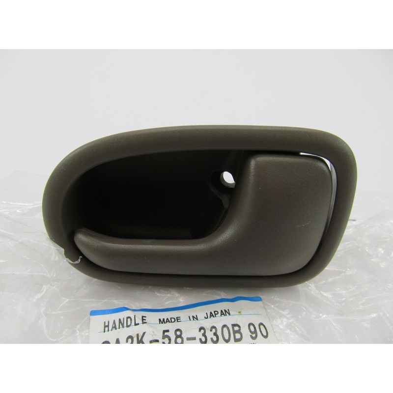 Right Passengers Side Interior Door Pull Handle BROWN OEM For 1999-2000 Protege