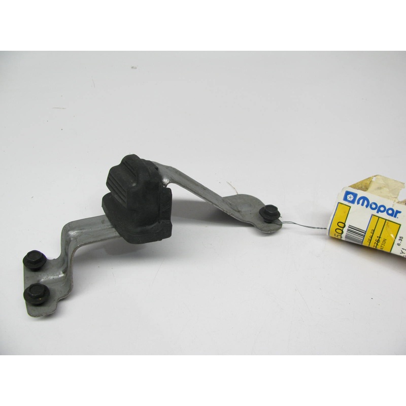 OEM For Mopar Right Rear Sliding Door Bumper With Bracket 4675500