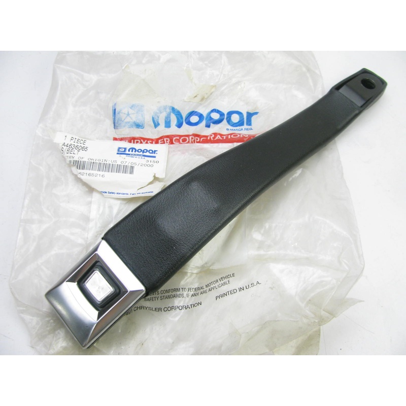 OEM  Front Seat Belt Buckle  4636065 For 86-96  Wrangler YJ , CJ