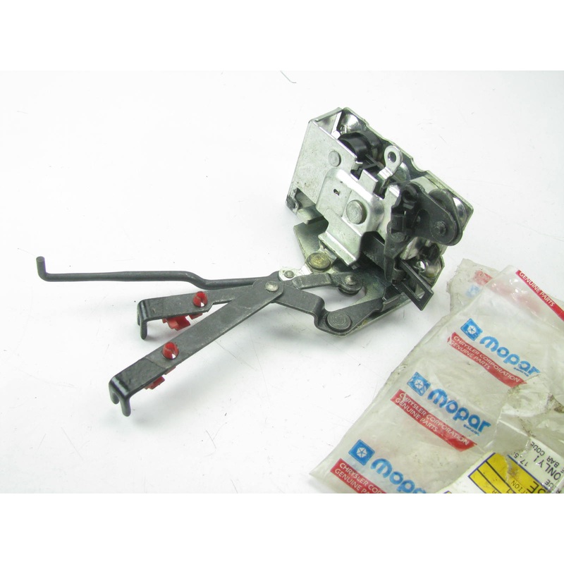 OEM  Left Rear Door Lock Latch  4480541 For 88-89 Dynasty / New Yorker
