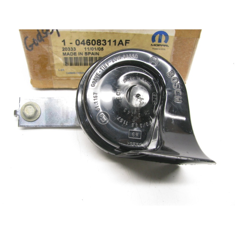 OEM  Low Note Horn W/bracket  4608311AF For 98-00 Breeze Cirrus