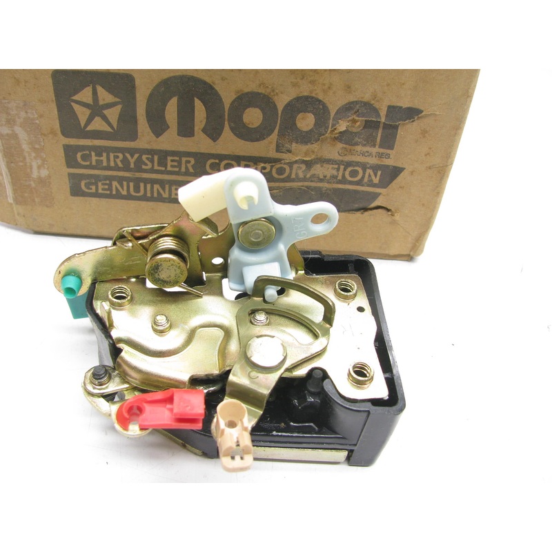 OEM  Manual Door Latch Lock Actuator 4675630
