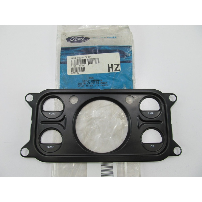 1987-1988 E-350 Stripped Chassis Insturment Panel Face Plate Ford E1HZ-10890-A