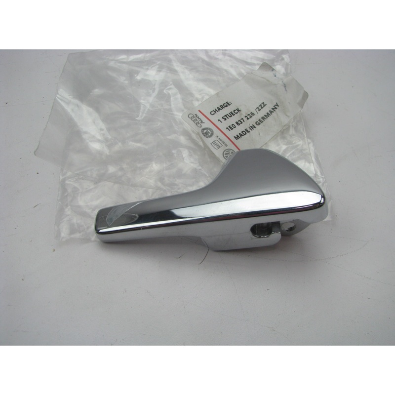 NEW - OEM Audi 1E0-837-226-2ZZ Front Right Interior Door Handle 1999-2002 Cabrio