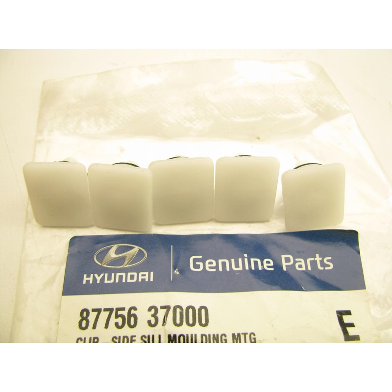 (5) NEW GENUINE Rocker Molding Retainer Clips OEM For Hyundai 8775637000