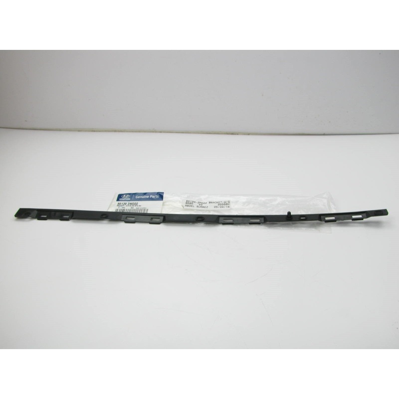 Windshield Moulding Mounting Bracket Right Passenger For 10-15 Genesis Coupe