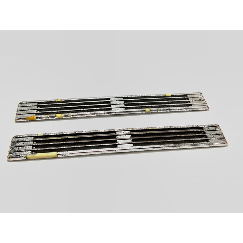 USED, AS SHOWN Rear Hatch Grille / Vent Set, For 1970-1971 Datsun 240z Series 1