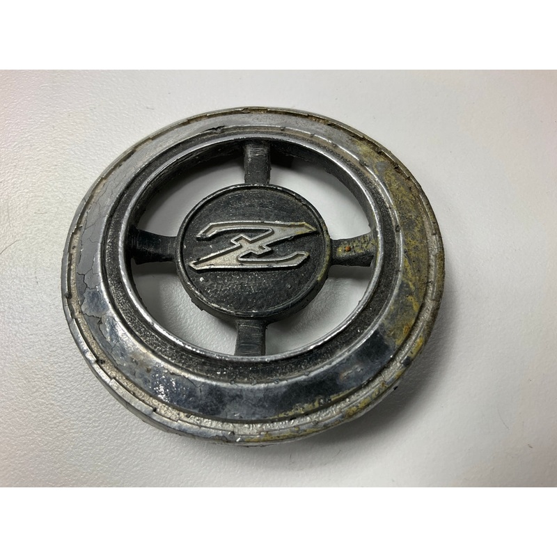 USED, Original OEM #251 Left Rear Side ''Z'' Emblem For 1970-1974 Datsun 240z 260z