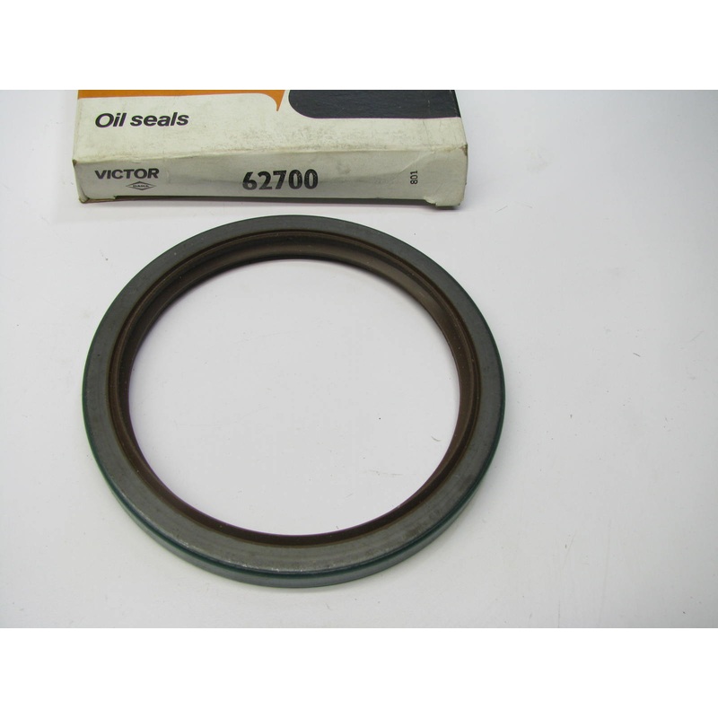 Victor 62700 Wheel Seal - 5.756'' OD X 4.750'' ID X 0.500'' Wide 413753C91 Type 2