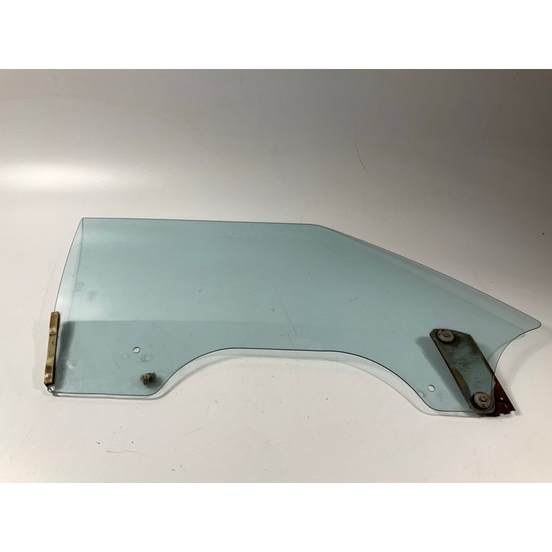 USED -  #10062 Right Passengers Door Window Glass OEM For 1979-1983 Datsun 280zx