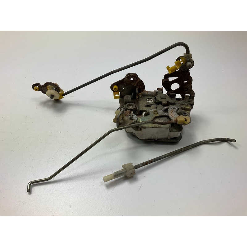 USED #42 -  Passenger Right Side Door Latch OEM For 1984-1986 Nissan 300zx Z31